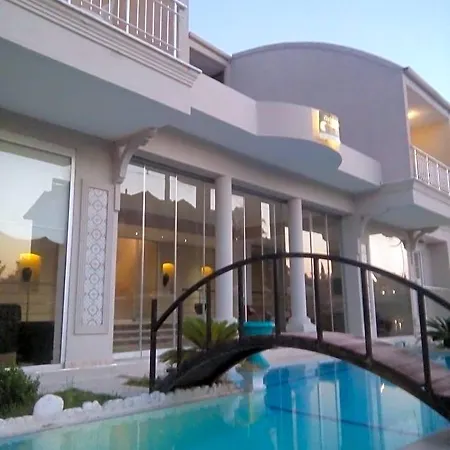 Dolunaydin Side